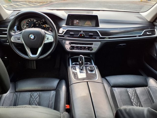 2019 BMW 7 Series 750i