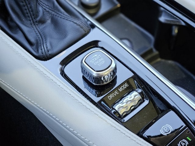 2020 Volvo XC90 Inscription