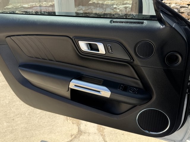 2021 Ford Mustang Base