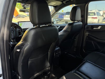 2023 Ford Escape ST-Line Select