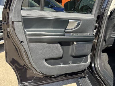 2025 Ford Expedition Max Platinum