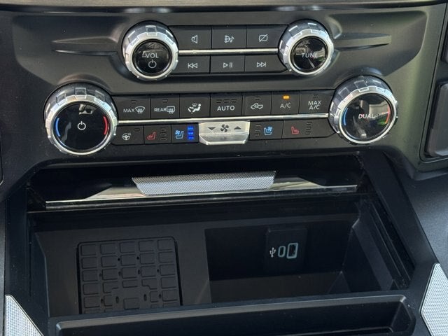 2023 Ford Super Duty F-250 SRW Lariat