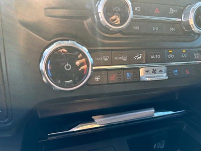2025 Ford Super Duty F-250 SRW Lariat®