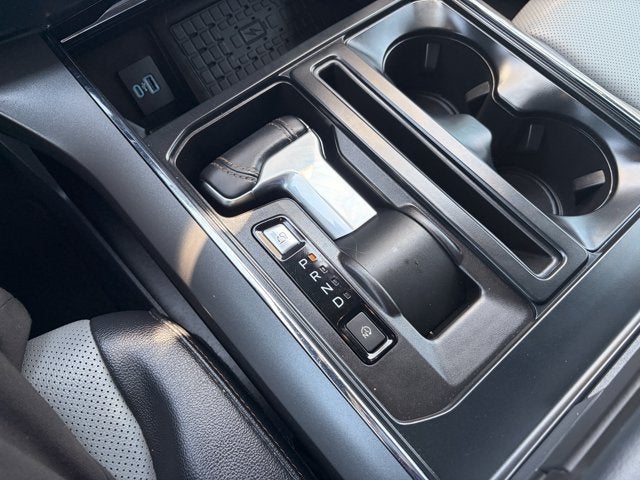 2023 Ford F-150 Lightning Lariat®