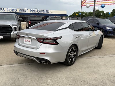 2023 Nissan Maxima SV
