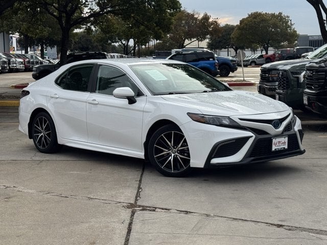 2024 Toyota Camry Hybrid