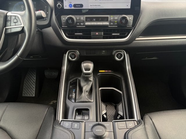 2025 Toyota Grand Highlander LE