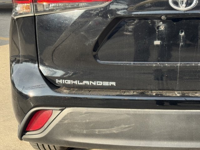 2023 Toyota Highlander LE