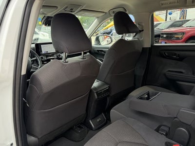 2025 Toyota Highlander LE