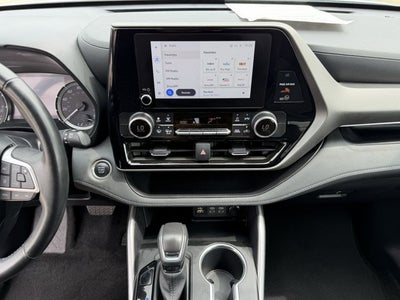 2025 Toyota Highlander LE