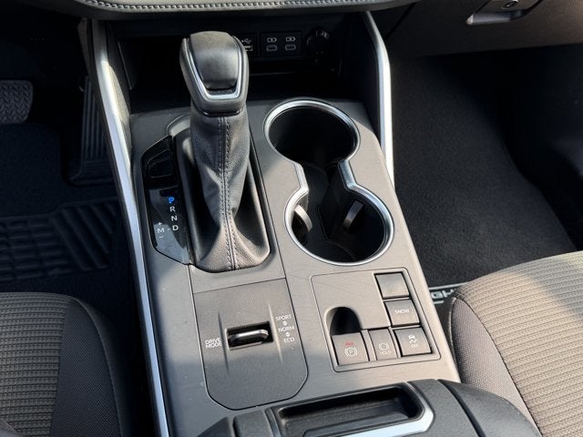 2025 Toyota Highlander LE