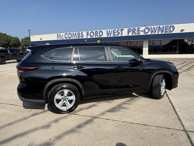 2025 Toyota Highlander LE