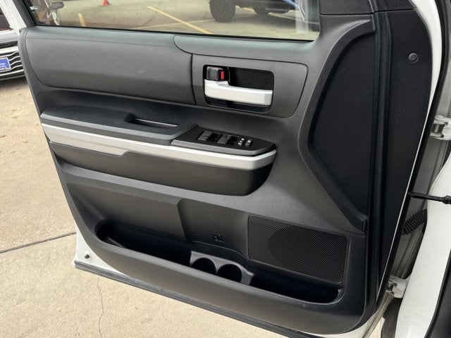 2018 Toyota Tundra 2WD SR5