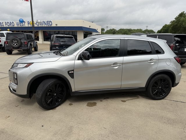 2025 Mitsubishi Outlander Sport LE