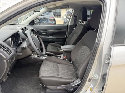 2025 Mitsubishi Outlander Sport LE