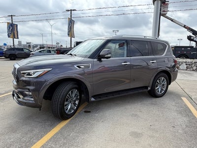2024 INFINITI QX80 LUXE