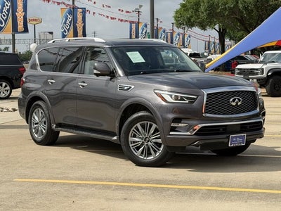 2024 INFINITI QX80 LUXE