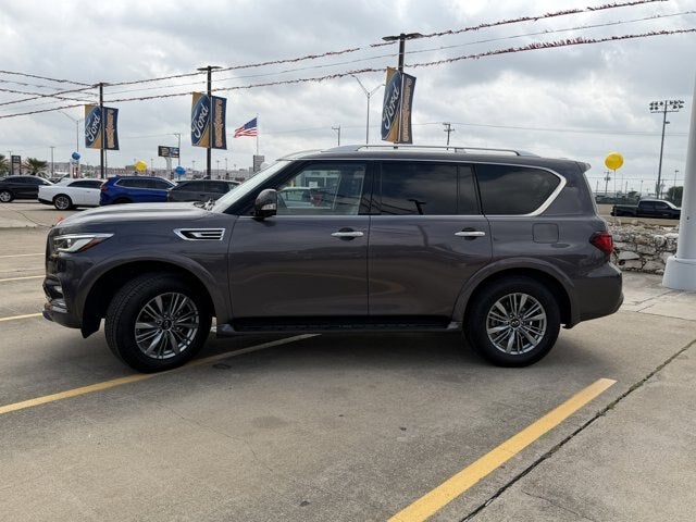 2024 INFINITI QX80 LUXE