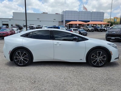 2024 Toyota Prius LE