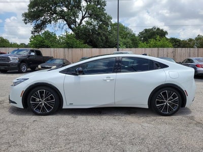 2024 Toyota Prius LE