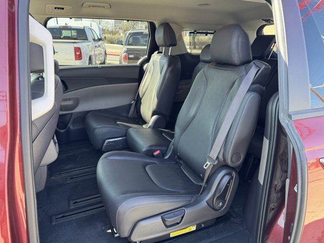 2025 Kia Carnival Hybrid EX