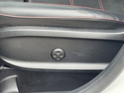 2023 Mercedes-Benz GLB GLB 250