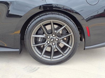 2024 Ford Mustang Dark Horse