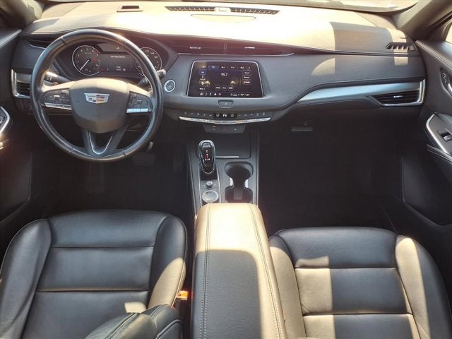 2023 Cadillac XT4 AWD Premium Luxury