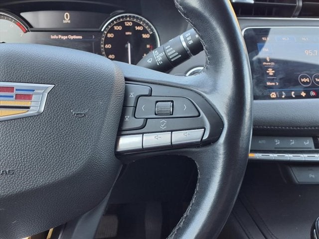 2023 Cadillac XT4 AWD Premium Luxury