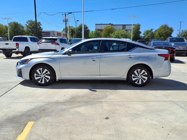 2025 Nissan Altima S