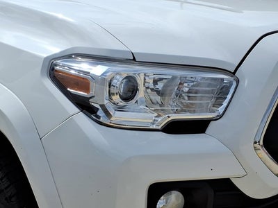 2022 Toyota Tacoma 4WD SR5