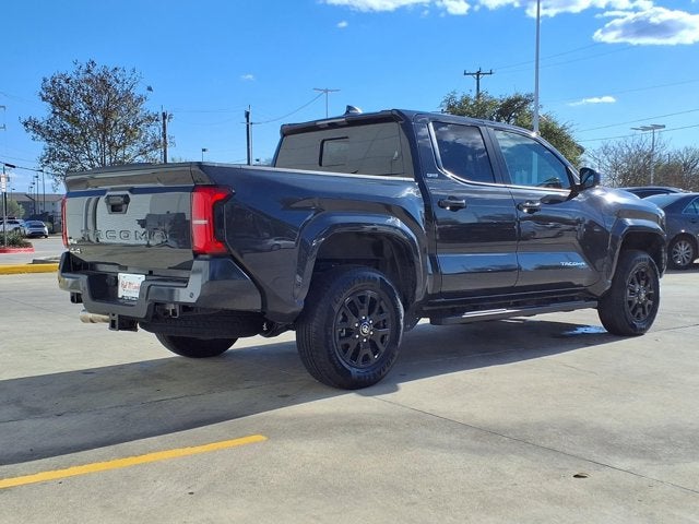 2025 Toyota Tacoma 4WD SR5