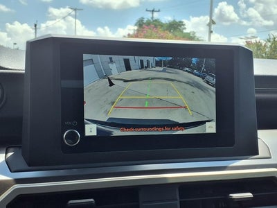 2025 Toyota Tacoma 4WD SR5