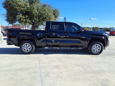 2025 Toyota Tacoma 4WD SR5