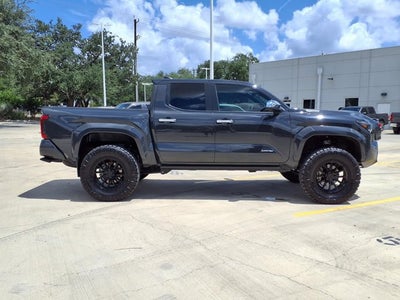 2025 Toyota Tacoma 4WD Limited Hybrid