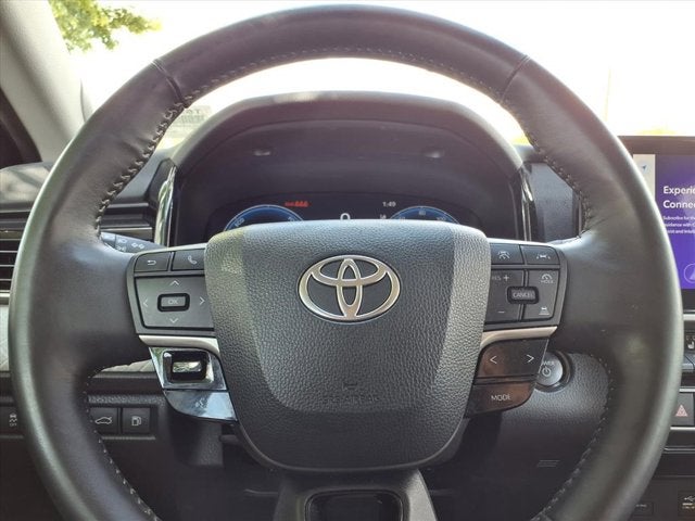 2025 Toyota Camry XLE