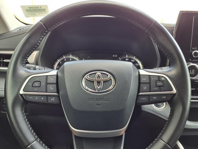2025 Toyota Highlander LE