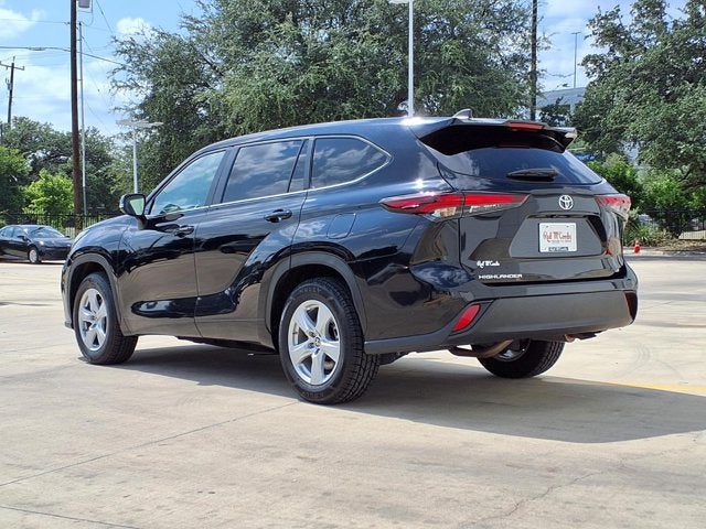 2025 Toyota Highlander LE