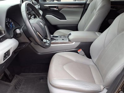2020 Toyota Highlander Hybrid Limited