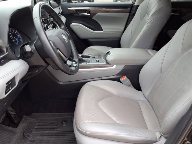 2020 Toyota Highlander Hybrid Limited