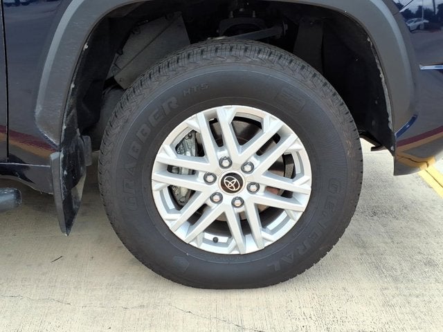 2024 Toyota Tundra 4WD SR5