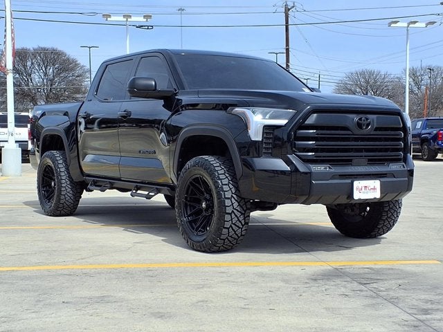 2024 Toyota Tundra 4WD SR5