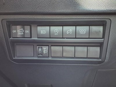 2023 Toyota Tundra 4WD SR5