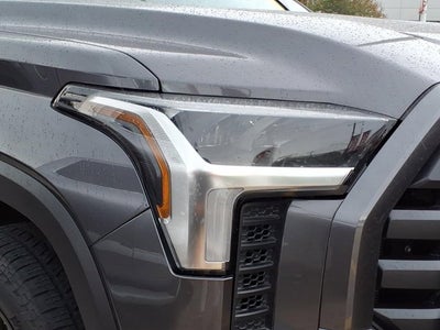 2025 Toyota Tundra 4WD SR5