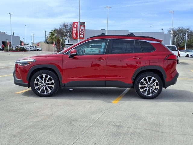 2024 Toyota Corolla Cross XLE