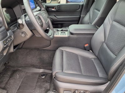 2025 Toyota Land Cruiser 4DR 4WD