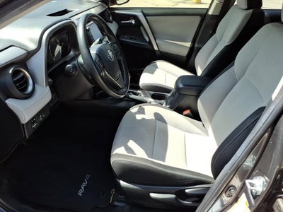 2018 Toyota RAV4 Hybrid XLE