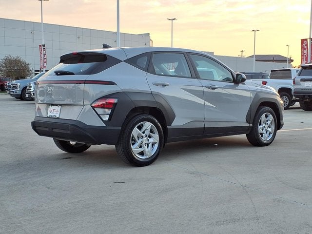 2026 Hyundai KONA SE