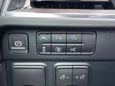 2025 Chevrolet Suburban LS