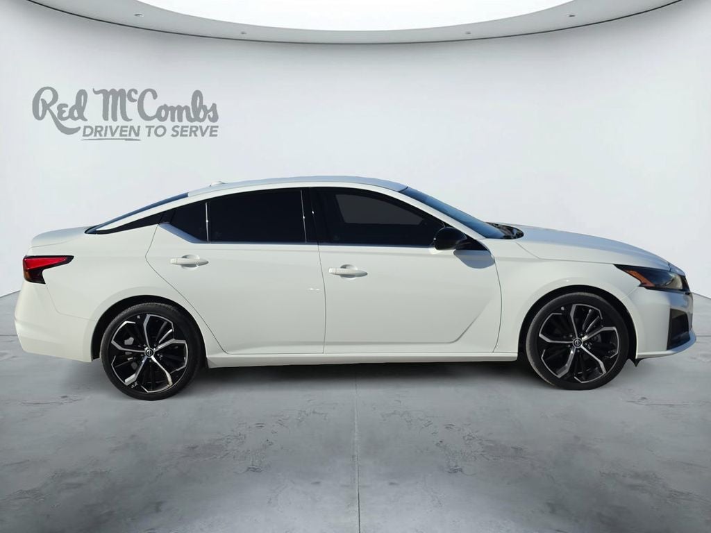 2023 Nissan Altima 2.5 SR
